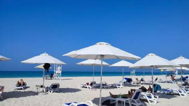 阿布達比謝赫扎耶德大清真寺+阿布扎比盧浮宮+亞斯島包車一日遊