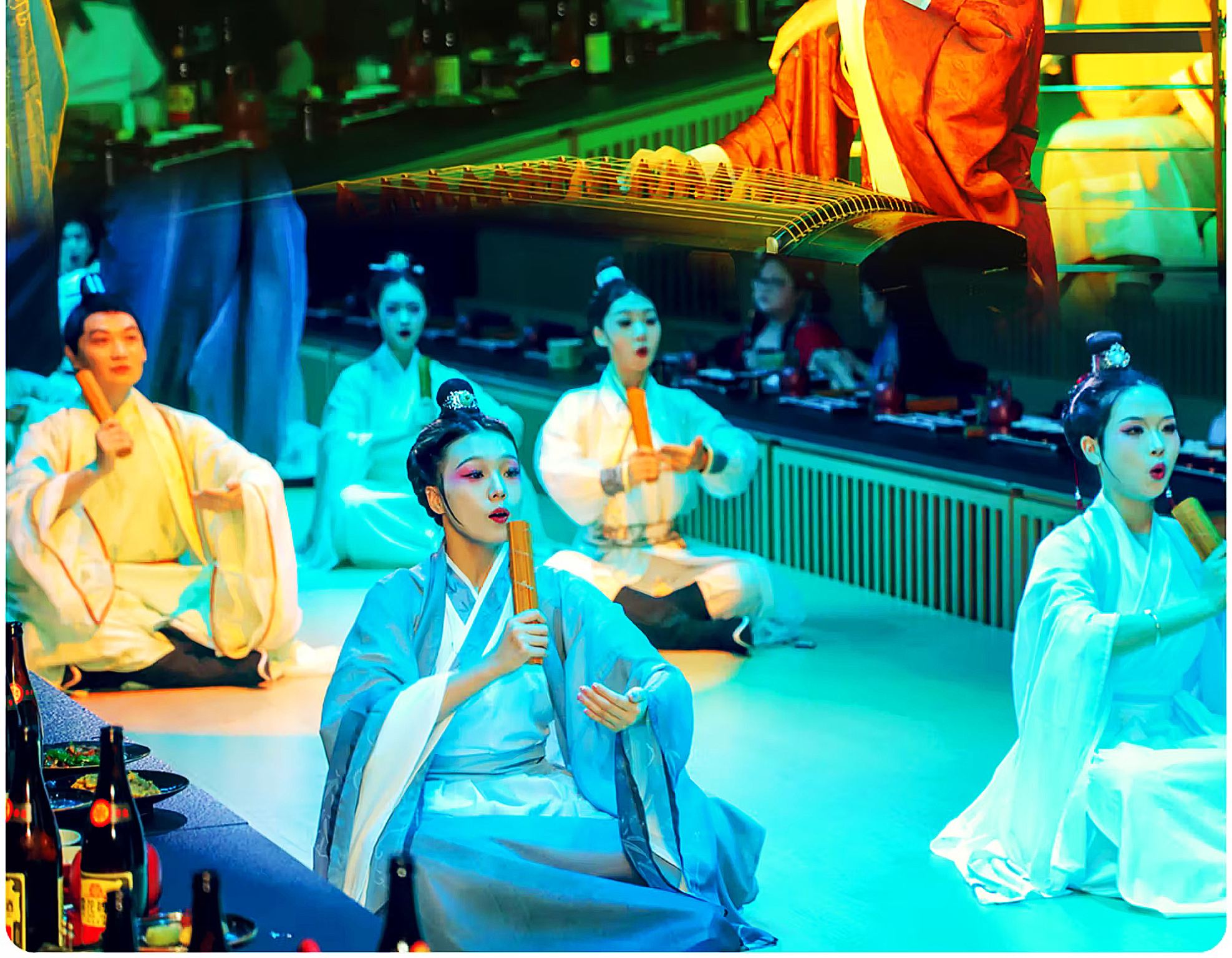 "Banchetto Imperiale di Shanghai: un'esperienza immersiva nei fasti dei banchetti reali di mille anni fa"