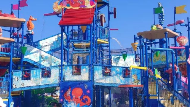 プーケット・アンダマンダ・プーケット ワンデーツアー【日間入場チケット+プーケット送迎】