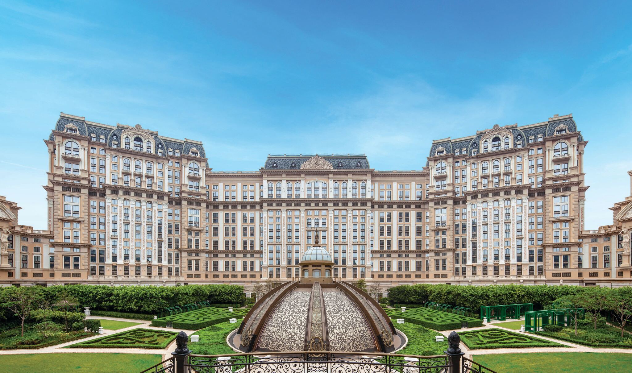 MOP100 Macau Grand Lisboa Palace dining voucher/package voucher