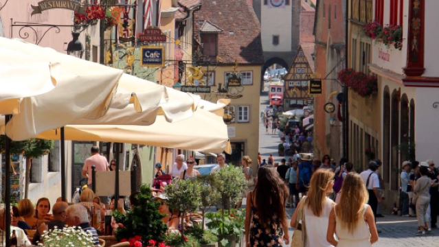 德國慕尼黑-羅滕堡市政廳-中世紀古城【中文專車-悅享旅程】