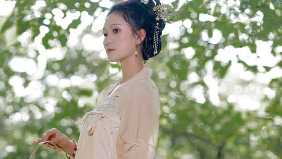 Фотосессия в Гучэн[Фотограф с сопровождением, аэросъемка, индивидуальные фотосессии/индивидуальные маршруты с фотосъемкой во время путешествия/персональное сопровождение с возможностью добавления услуг гида-переводчика]