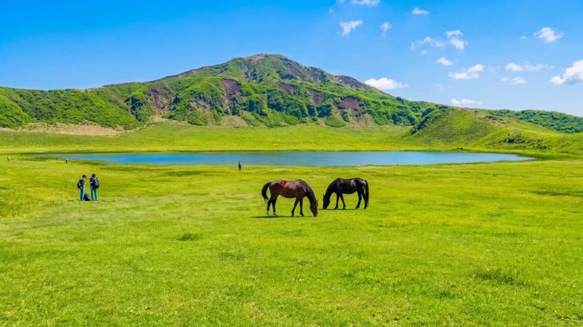 Mount Aso & Takachiho Day Tour