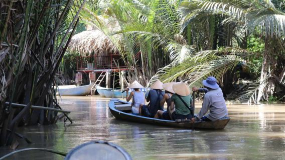 Ho Chi Minh City: Ben Tre Mekong Delta Tour with Boat Ride & Cycling