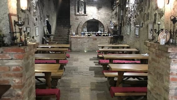 匈牙利布達佩斯來回-埃格爾古堡紅酒一日遊-可定制-省心專享