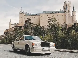 Unique gastronomic experience in Toledo or Segovia with a Rolls Royce Vintage.