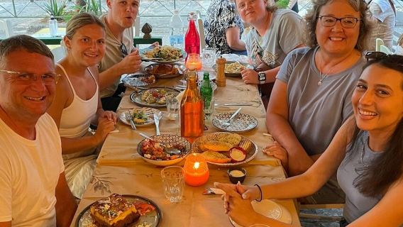 Athene: Avondwandeling in kleine groep + diner