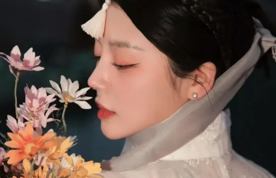 黃石Trip Moments【婚禮跟拍 街拍 抓拍 航拍 攝影錄影/多語言翻譯/底片全送/動作指導】