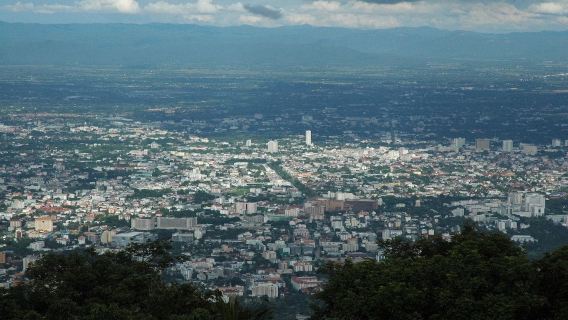 Chiang Mai City, temples and dinner tour with roundtrip airport transportation