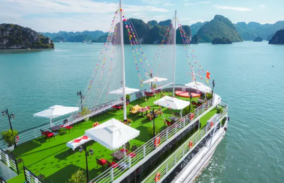 Apolo 高級5星級下龍灣郵輪：豪華轎車、按摩浴缸、獨木舟、洞穴探險及自助午餐