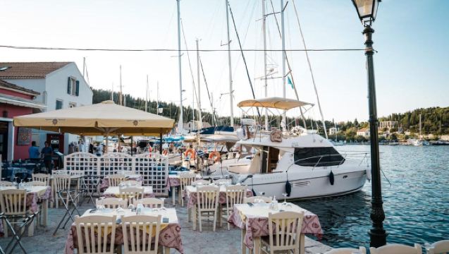 เคฟาโลเนีย: อัสซอส & ฟิสการ์โด พร้อมว่ายน้ำที่หาดเมอร์โตส