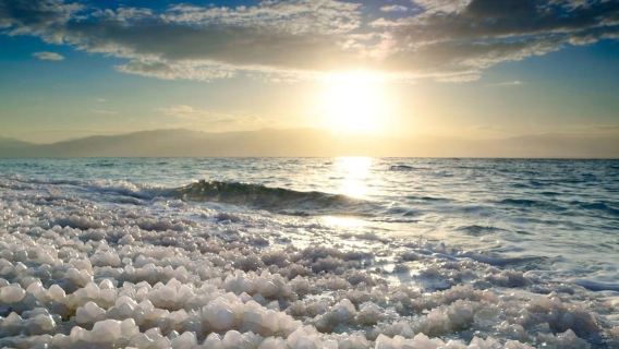 Desde Ammán: grupo privado de 2 días a Petra, Wadi Rum y el Mar Muerto