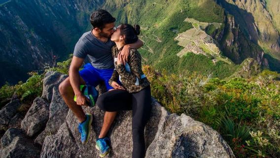 Desde Cusco: Tour guiado a Machu Picchu y Huayna Picchu