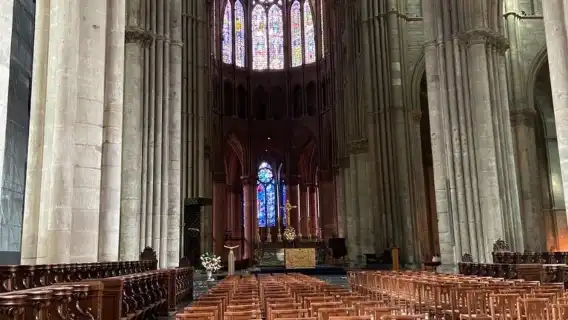 法國巴黎出發：香檳區蘭斯 + 香檳酒莊一日遊