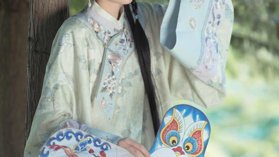 Dunhua Trip Moments[Fotografo traduttore e accompagnatore per servizi fotografici a Liuding Mountain/Laobai Mountain, inclusi matrimoni, ritratti, riprese aeree e sessioni fotografiche personalizzate.]