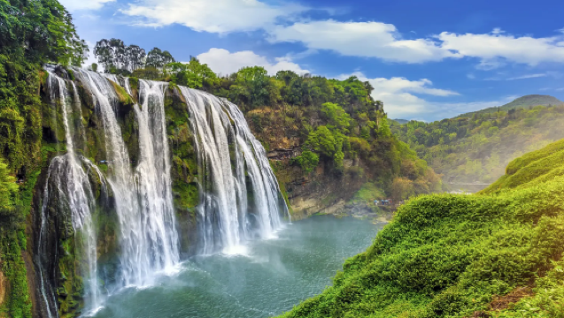 Todo Guizhou - Guiyang, Xingyi, Libo, Maotai, Zunyi | Guías profesionales multilingües | Traducción para ferias | Traducción para inspecciones comerciales | Servicio de coche privado con conductor personalizado | Recogida/traslado al aeropuerto