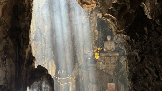 미손 성지(My Son Sanctuary)와 대리석 산(Marble Mountains)