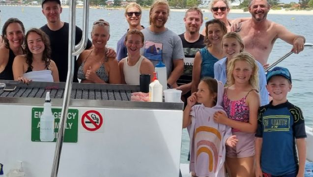 Perth : Croisière guidée + Nage avec des dauphins sauvages + Déjeuner