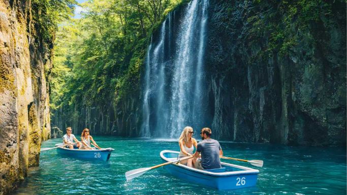 Mount Aso & Takachiho Day Tour