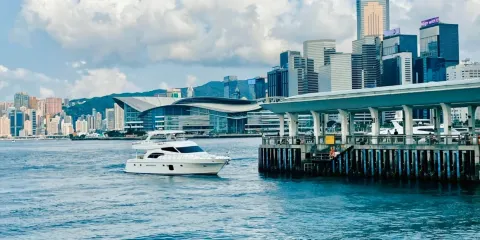 香港 中文/多語種地陪·專業商務翻譯·導遊|私人訂制|舒適包車·餐廳約座·旅遊服務全覆蓋