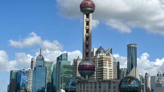Shanghai guida, accompagnamento locale, traduzione per affari/fiere, servizi multilingue tra cui cinese, inglese, russo, francese, italiano e giapponese