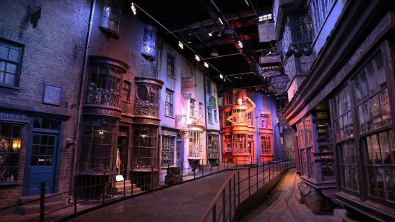 Passeio de um dia aos Estúdios Harry Potter da Warner Bros em Londres, Reino Unido [Inclui ingresso | Ida e volta de Londres]