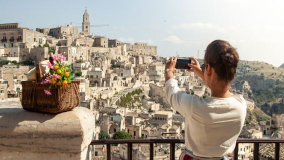 Discover Matera - 2-days / 1Night Tour with Meal and Tickets