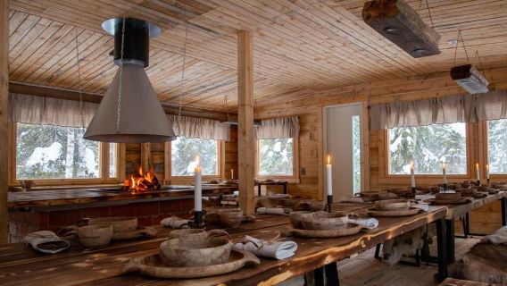 Ruka: Reindeer Ride and Husky Safari with Snacks