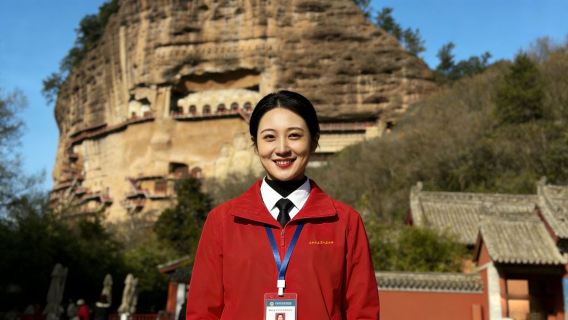 Penerangan berpandu profesional dan berkualiti tinggi secara satu lawan satu di Gua Maiji