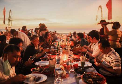 Seafood Dining & Sunset Experience at Teba Cafe