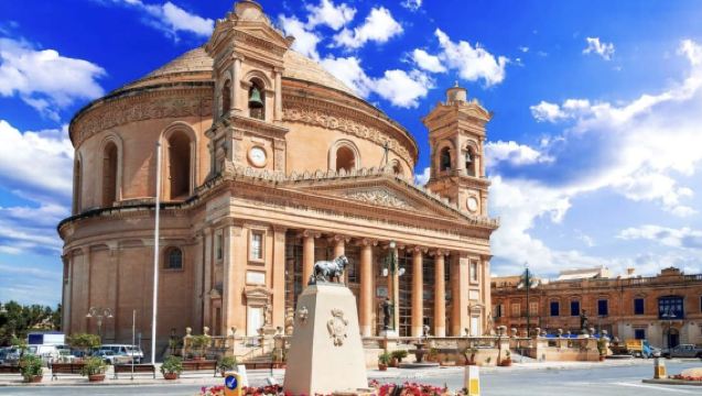 กัมพูชา สนามบินพนมเปญ-เสียมราฐ | บริการรับส่งจุดต่อจุด | บริการรับส่งเที่ยวเดียว