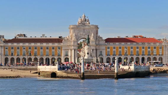 Chuyến đi lãng mạn đến Lisbon và Sintra: Plaza de la République + Cung điện Pena + Sintra