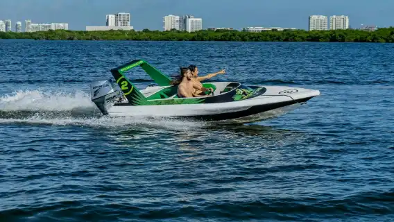 Jungle speedboat tours and snorkelling in Cancun