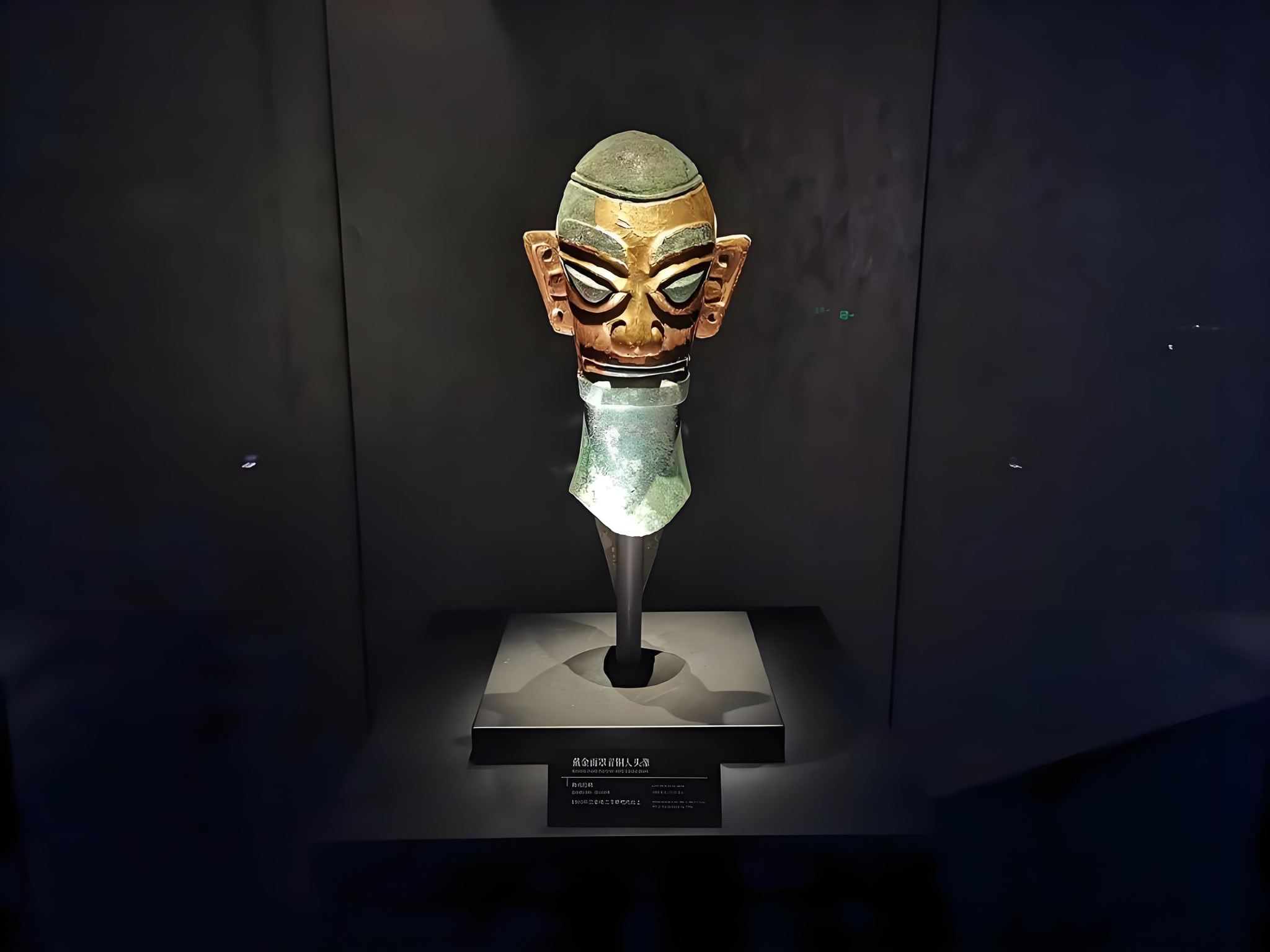 1-Day Tour to Sanxingdui & Huanglongxi in Chengdu (Mysterious Ancient Shu Civilization)|Charm of an Ancient Water Town