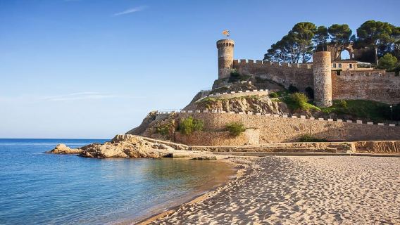 Da Barcellona: tour di un giorno sulla Costa Brava con pranzo