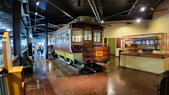 San Francisco 1-day tour: Golden Gate Bridge + Cable Car Museum + cable car + Civic Center