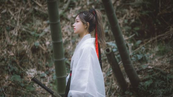 Chongyi travel photo shoot[Junziguyang Mingshan Forest Wellness Photography & Videography Services with Multilingual Translation and Local Photographer Guide]