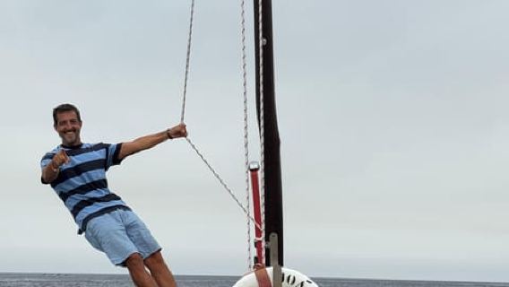 Funchal: Exclusive tour on a traditional Xavelha boat