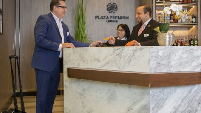 Plaza Premium Lounge at Dallas Fort Worth International Airport