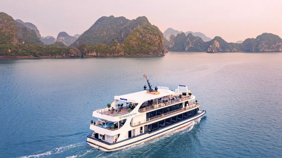 [เรือสำราญระดับ 5 เพชร] ทัวร์ 1 วัน อ่าวหะล็อง ฮานอย บริการรับส่งที่พัก + อาหารบุฟเฟ่ต์ + เรือคายัค