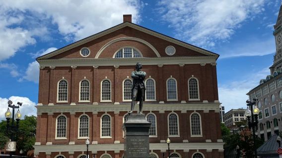 [Boston] Quincy Market & Faneuil Salonu 2 saatlik şehir tarihi yürüyüş turu