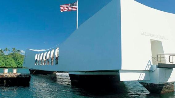 USS Arizona Memorial: Recorrido multimedia narrado
