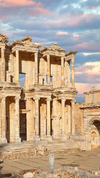 Romantic Aegean Coast Must-sees: Pamukkale + Ephesus + Izmir|One-way drop-off without return