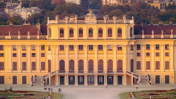 ทัวร์วันเดียว/ทัวร์หลายวัน เวียนนาโกลเด้นฮอลล์ + โบสถ์คาร์ลสเคียร์เชอ + สวนสาธารณะในเมือง + พระราชวังเบลเวเดียร์ - มีให้บริการทั้งภาษาจีนและภาษาอังกฤษ