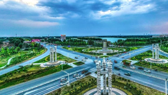 Puyang servizi di noleggio auto con autista, guida turistica, interprete, trasferimenti, accompagnamento per viaggi, fiere, visite commerciali e assistenza medica