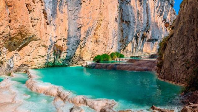 Ayacucho: Visita a Millpu Aguas Turquesas