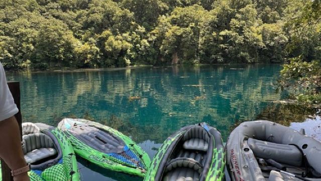 Saranda, Blaues Auge & Sonnenuntergangstour am Lekuresi-Schloss