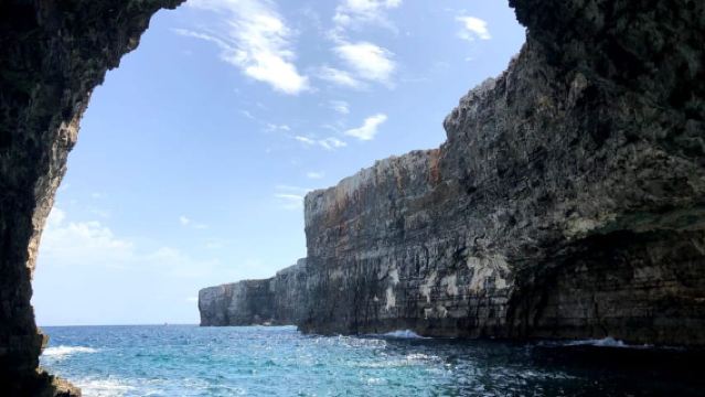 Gozo: 20-Minute Cave Tour and Blue Lagoon Stop
