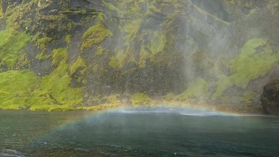 冰島雷克雅未克-斯奈山半島網紅景點白日夢想家等-可多日包車