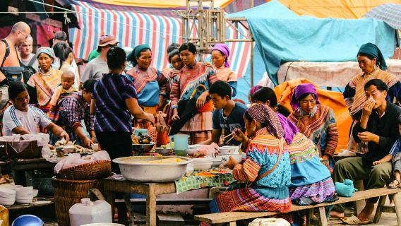 ENTDECKEN SIE DEN MARKT IN DEN NORDWESTLICHEN HIGHLANDS - BAC HA MARKT